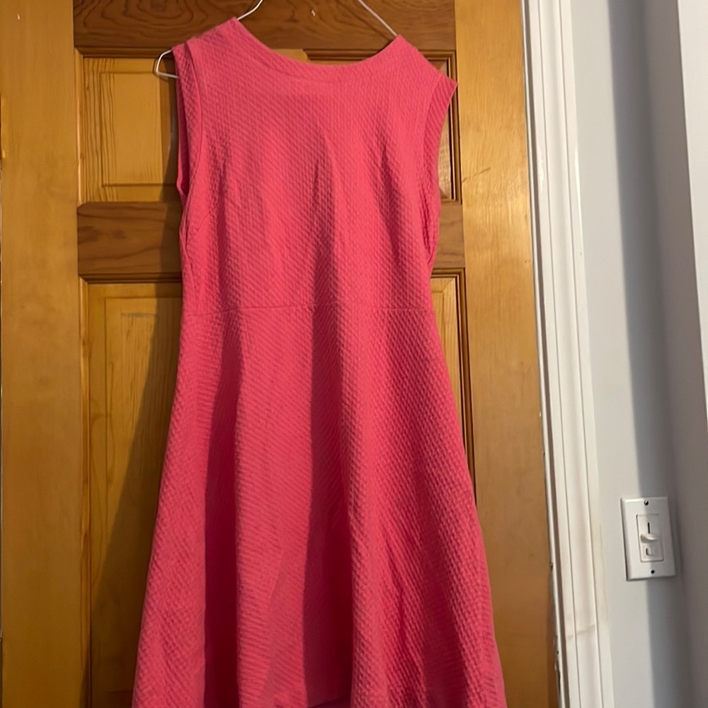 Loft size8 pink sleeveless knee length dress